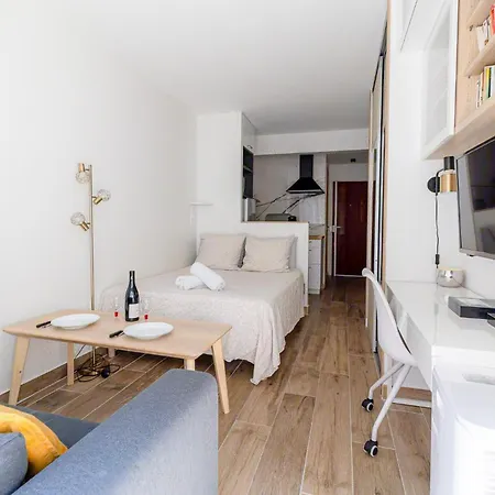 Apartment Tour Eiffel - Balcon - 16e - Calme *